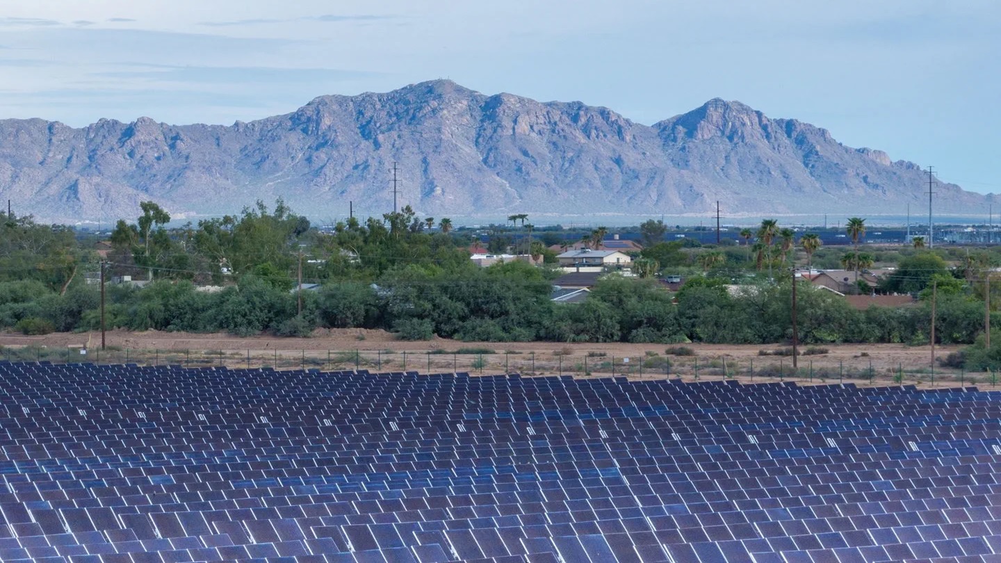 Ørsted divests 50% equity in three US solar battery projects to ECP