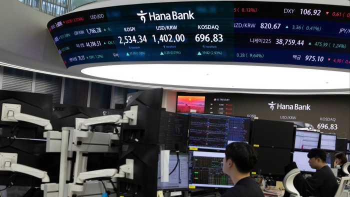 South Korean investors pile into US equities as domestic stock market languishes